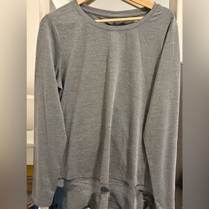 GAP Women’s Long-Sleeve Crewneck Shirt - Gray